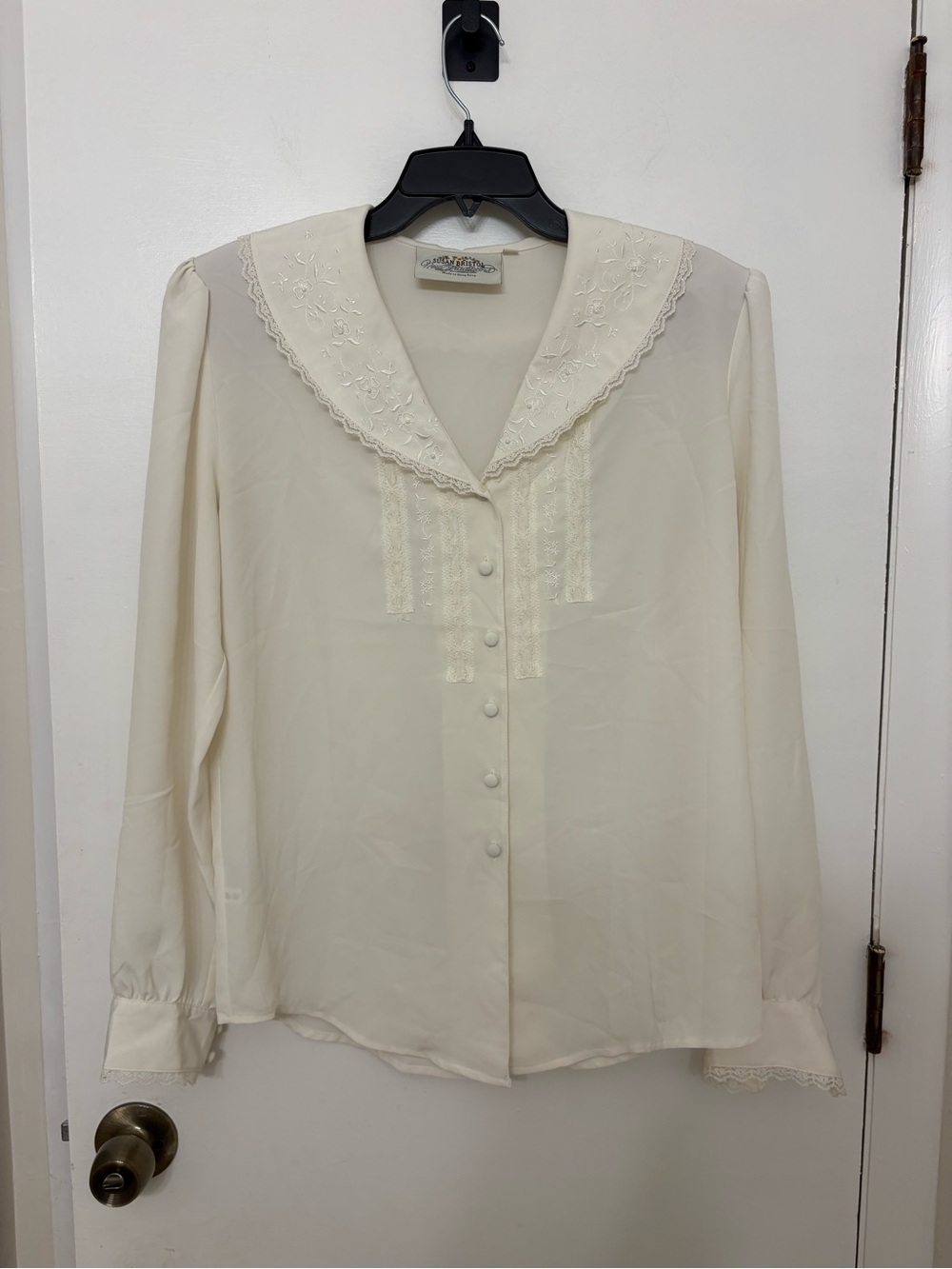 Vtg Susan Bristol Embroidered Statement Collar Blouse Ivory Lace Panel 80s 90s 8